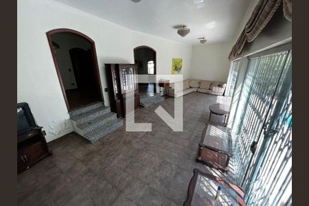 Casa à venda com 5 quartos, 55m² em Chácara Jaraguá, São Paulo