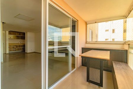 Varanda da Sala de apartamento para alugar com 3 quartos, 88m² em Vila Campestre, São Paulo