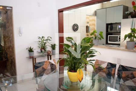 Sala de Jantar de casa para alugar com 4 quartos, 232m² em Vicentina, São Leopoldo