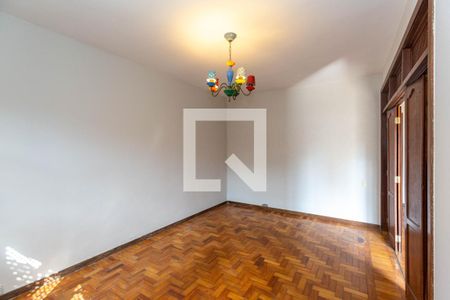 Sala de casa para alugar com 3 quartos, 300m² em Alto Barroca, Belo Horizonte