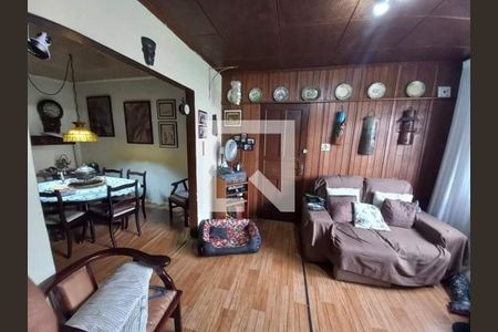 Casa à venda com 3 quartos, 270m² em Vila Mangalot, São Paulo