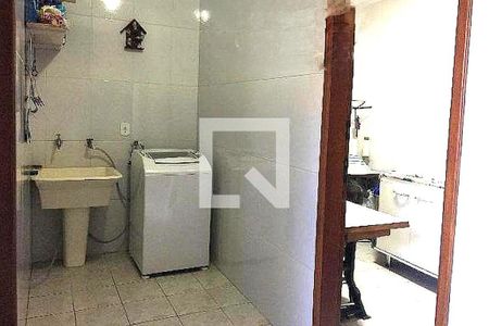 Casa à venda com 3 quartos, 155m² em Vila Pereira Cerca, São Paulo