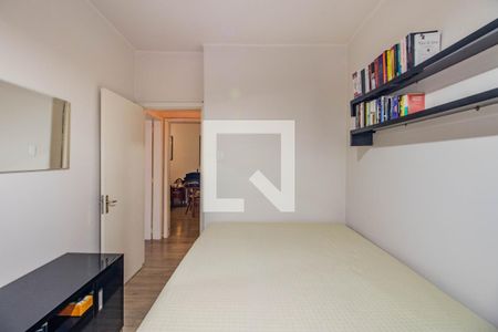 Quarto 1 de apartamento à venda com 2 quartos, 50m² em Floresta, Porto Alegre