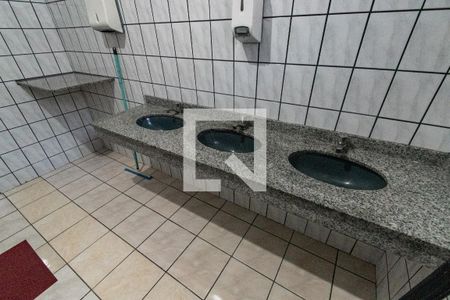 Banheiro de casa à venda com 6 quartos, 430m² em Liberdade, São Paulo