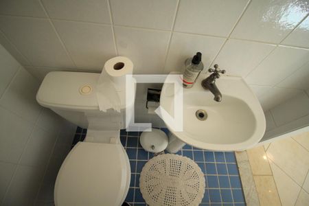 Lavabo de casa de condomínio à venda com 3 quartos, 137m² em Vila Bertioga, São Paulo