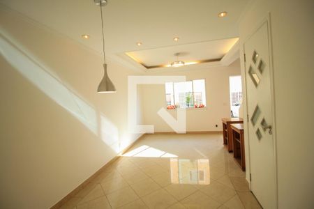 Sala de casa de condomínio à venda com 3 quartos, 137m² em Vila Bertioga, São Paulo