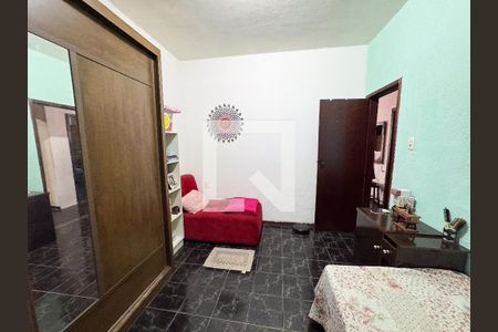 Quarto 2 de casa à venda com 4 quartos, 140m² em Jardim Bandeirantes, Contagem