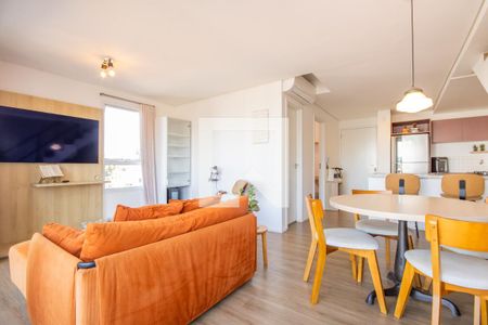 Sala de apartamento para alugar com 3 quartos, 102m² em Cidade São Francisco, Osasco