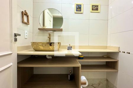 Lavabo de apartamento à venda com 3 quartos, 180m² em Copacabana, Rio de Janeiro