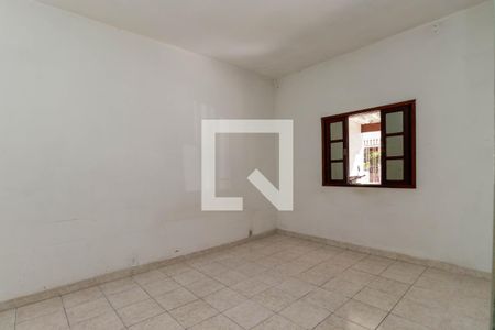 Quarto 1 de casa para alugar com 3 quartos, 200m² em Vila Ivone, São Paulo