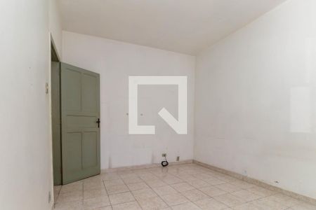 Quarto 1 de casa para alugar com 3 quartos, 200m² em Vila Ivone, São Paulo