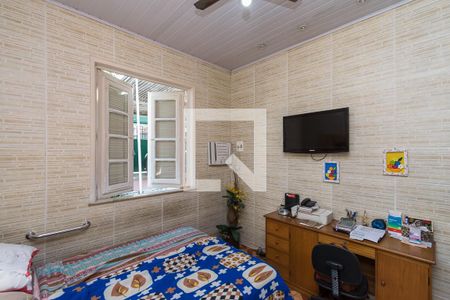 Casa 1 - Quarto 1 de casa para alugar com 6 quartos, 400m² em Bonsucesso, Rio de Janeiro