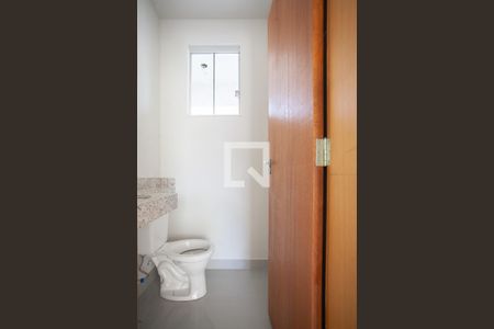 Lavabo de casa à venda com 2 quartos, 65m² em Piratininga, Belo Horizonte