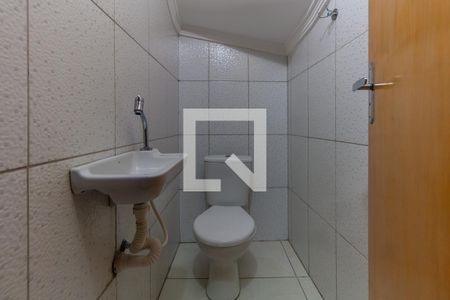 Lavabo de casa para alugar com 2 quartos, 100m² em Jardim Sao Roberto, São Paulo