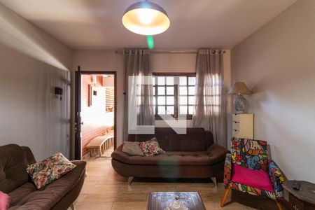 Sala de casa à venda com 3 quartos, 148m² em Água Branca, São Paulo