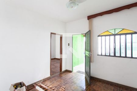 Sala 1 - Casa 1 de casa à venda com 5 quartos, 250m² em Novo Glória, Belo Horizonte