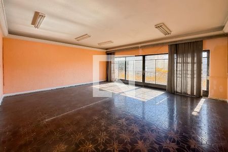 Sala de casa para alugar com 3 quartos, 447m² em Cambuci, São Paulo