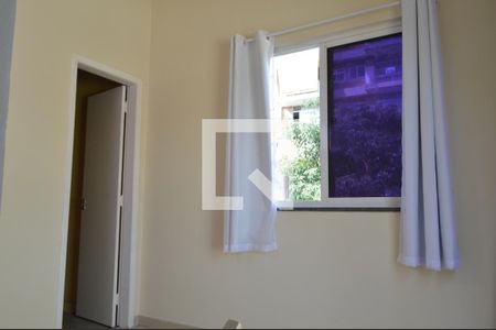 Sala 2 de casa de condomínio à venda com 3 quartos, 112m² em Taquara, Rio de Janeiro