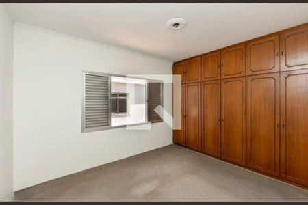 Quarto de casa para alugar com 3 quartos, 300m² em Vila Prudente, São Paulo