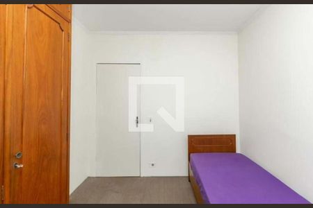 Quarto de casa para alugar com 3 quartos, 300m² em Vila Prudente, São Paulo