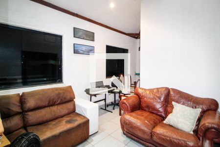 Casa à venda com 5 quartos, 420m² em Alípio de Melo, Belo Horizonte