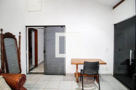 Casa à venda com 5 quartos, 420m² em Alípio de Melo, Belo Horizonte
