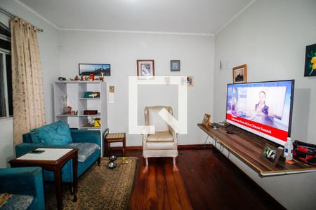 Casa à venda com 5 quartos, 420m² em Alípio de Melo, Belo Horizonte