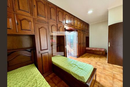 Quarto 1 de casa para alugar com 3 quartos, 300m² em Parque Centenário, Jundiaí