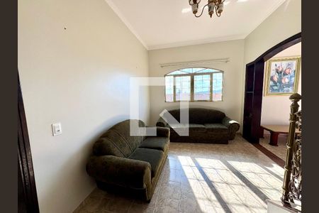 Sala de Estar de casa para alugar com 3 quartos, 300m² em Parque Centenário, Jundiaí