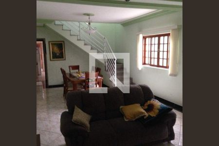 Casa à venda com 3 quartos, 300m² em Vila Luzita, Santo André