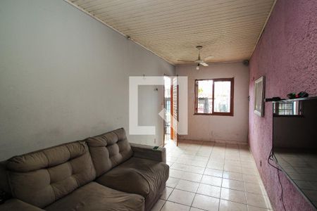 Sala de casa à venda com 2 quartos, 250m² em Chapéu do Sol, Porto Alegre