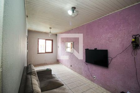 Sala de casa à venda com 2 quartos, 250m² em Chapéu do Sol, Porto Alegre