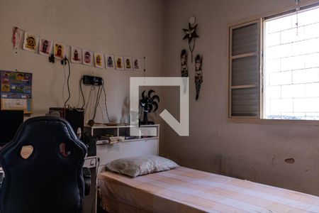 Quarto 1 de casa à venda com 3 quartos, 700m² em Alto Caiçaras, Belo Horizonte