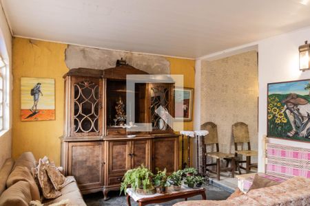 Sala 1 de casa à venda com 3 quartos, 700m² em Alto Caiçaras, Belo Horizonte