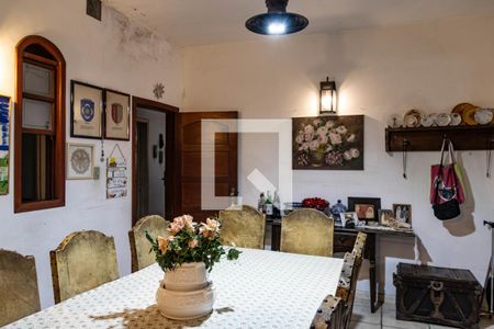 Sala 1 de casa à venda com 3 quartos, 700m² em Alto Caiçaras, Belo Horizonte