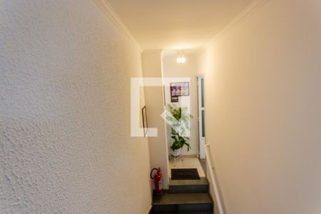 Corredor de apartamento à venda com 2 quartos, 76m² em Jardim das Maravilhas, Santo André