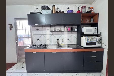 Sala/Cozinha de casa à venda com 2 quartos, 140m² em Santos Dumont, São Leopoldo