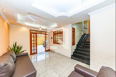 Sala 1 de casa para alugar com 4 quartos, 297m² em Teixeira Dias, Belo Horizonte