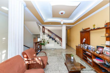 Sala 2 de casa para alugar com 4 quartos, 297m² em Teixeira Dias, Belo Horizonte