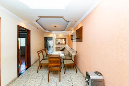 Sala 1 de casa para alugar com 4 quartos, 297m² em Teixeira Dias, Belo Horizonte