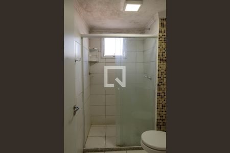 Banheiro de apartamento para alugar com 2 quartos, 44m² em Jardim Las Vegas, Guarulhos