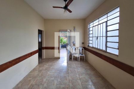 Sala de casa à venda com 4 quartos, 150m² em Fonseca, Niterói