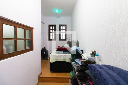 Quarto de casa à venda com 2 quartos, 98m² em Jardim Ester Yolanda, São Paulo