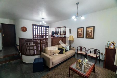 Sala de casa para alugar com 3 quartos, 200m² em Parque Jabaquara, São Paulo