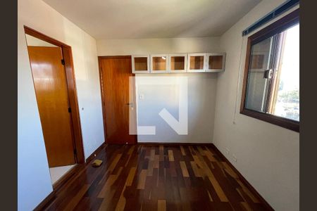Quarto 2 de casa de condomínio à venda com 4 quartos, 137m² em Rio Pequeno, São Paulo