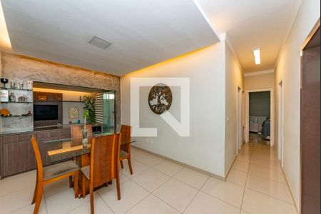Sala de apartamento à venda com 3 quartos, 145m² em Estrela Dalva, Belo Horizonte