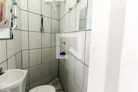 Banheiro de casa à venda com 1 quarto, 40m² em Jardim Santo Antonio, São Paulo