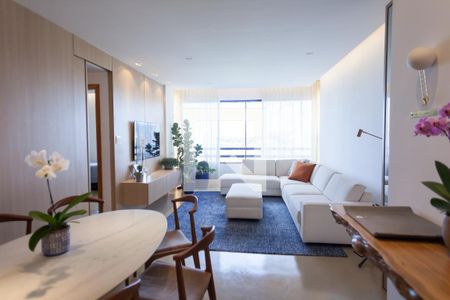 Sala de apartamento à venda com 2 quartos, 103m² em Vila da Serra, Nova Lima