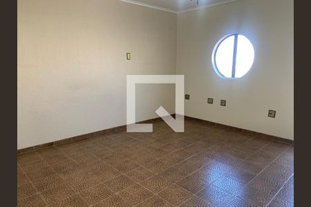 Casa à venda com 4 quartos, 160m² em Parque Italia, Campinas