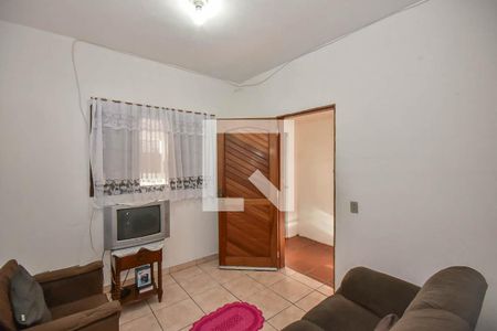 Sala da Casa 1 de casa à venda com 5 quartos, 143m² em Jardim Wanda, Taboão da Serra
